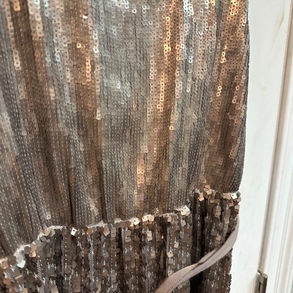 Bronze sequin dress - Picture 4 of 4